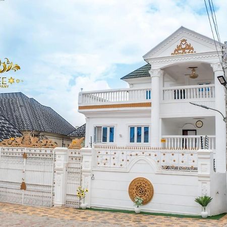 Mondeestars Luxury Home Ibadan Exterior photo