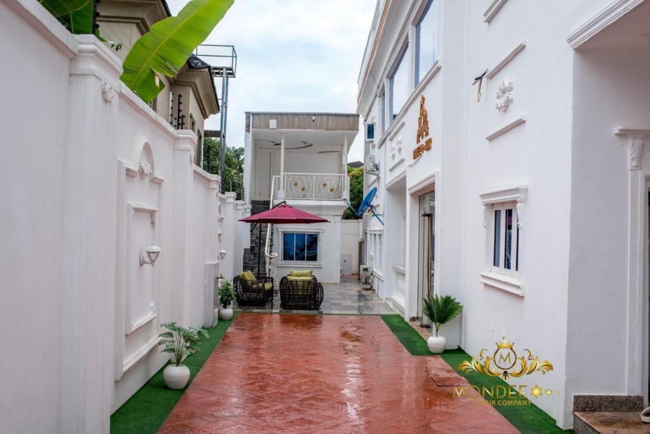 Mondeestars Luxury Home Ibadan Exterior photo